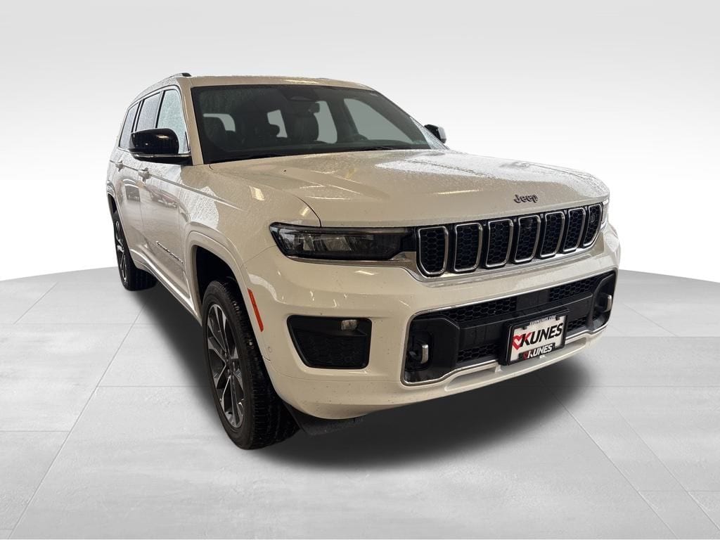 Used 2023 Jeep Grand Cherokee L Overland SUV