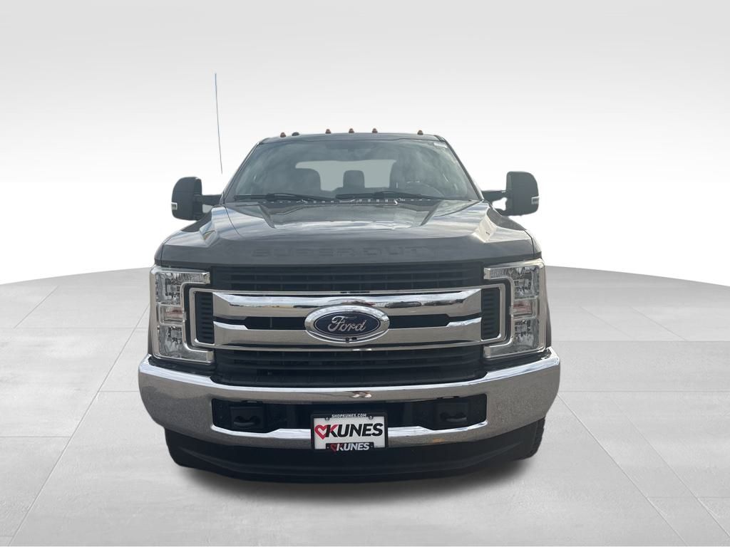 2018 Ford F-250 FX4 photo 2