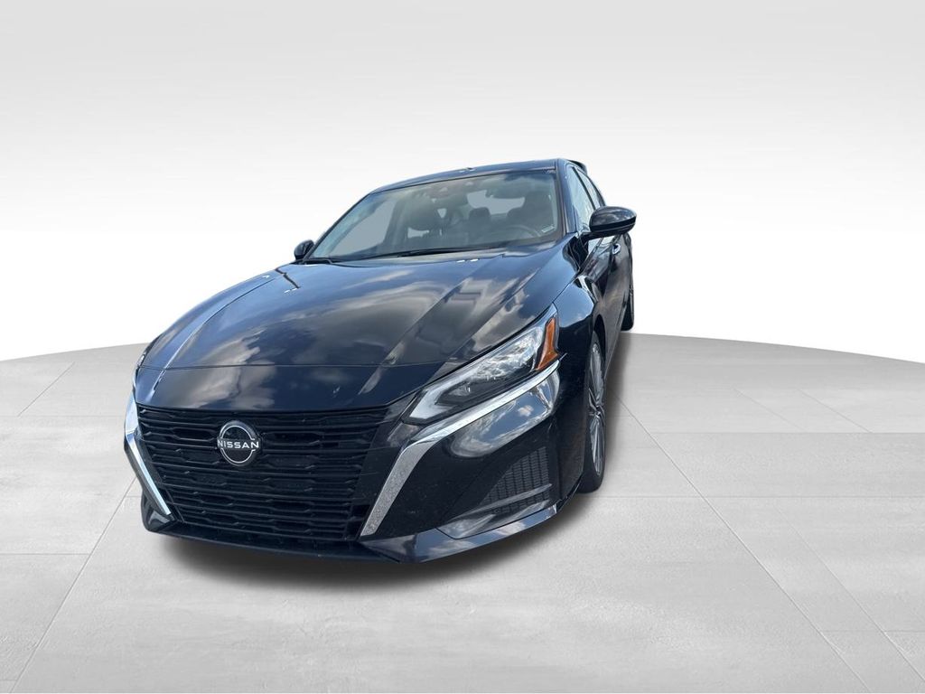 2023 Nissan Altima 2.5 SL photo 3