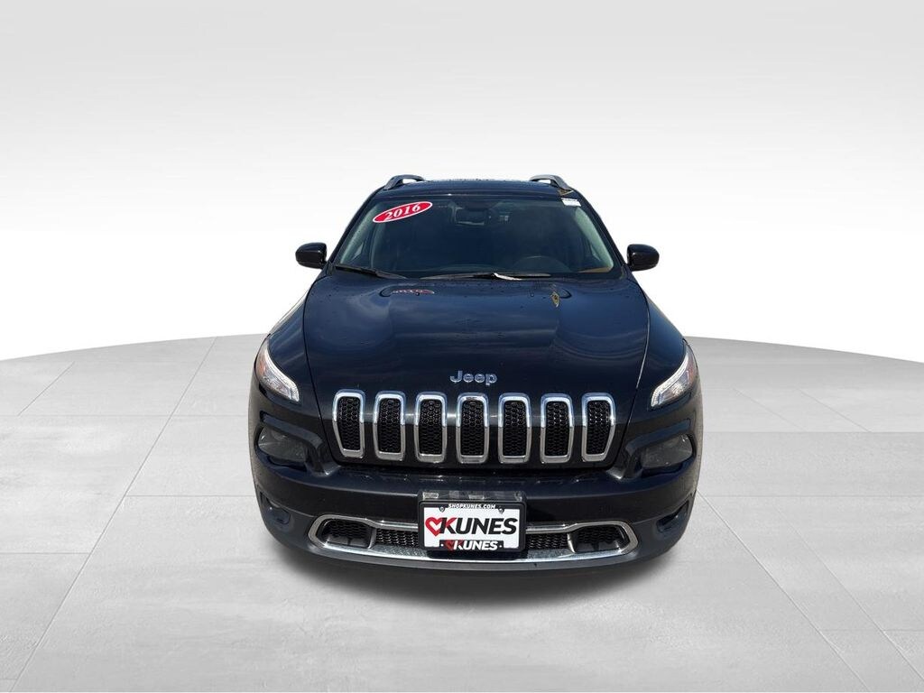 Used 2016 Jeep Cherokee Limited 4x4 SUV