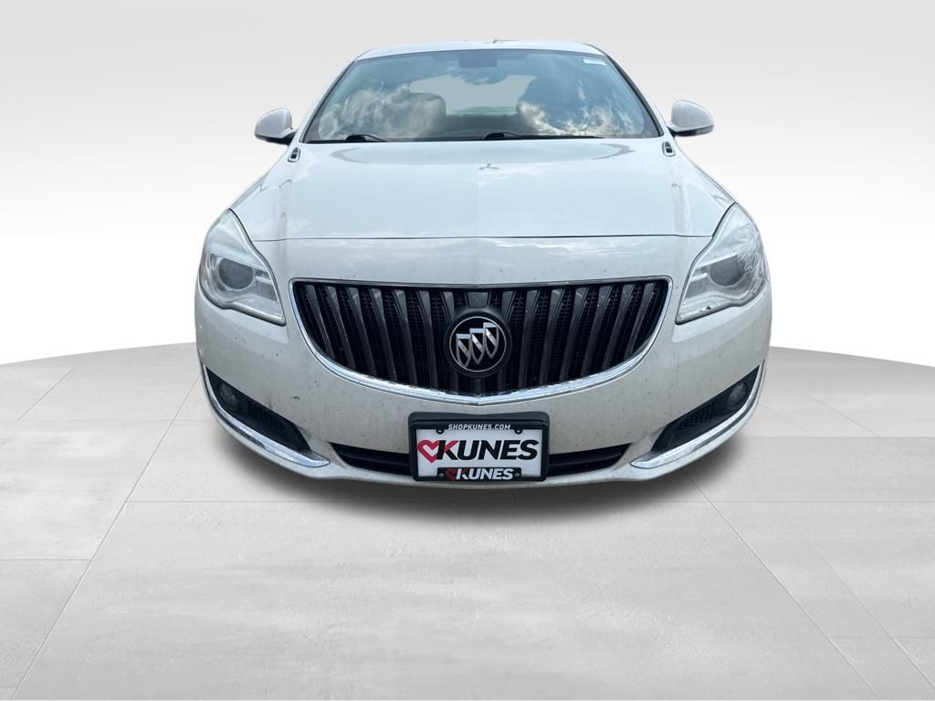 2014 Buick Regal Base photo 4