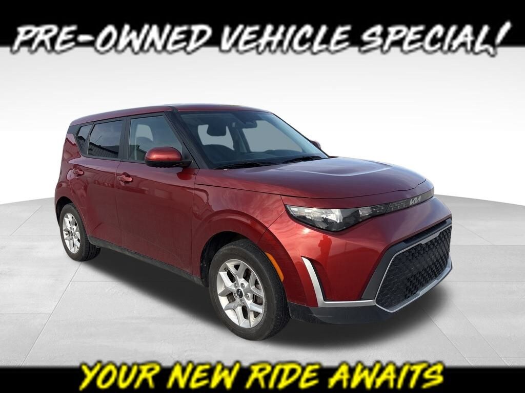 Used 2024 Kia Soul LX Hatchback