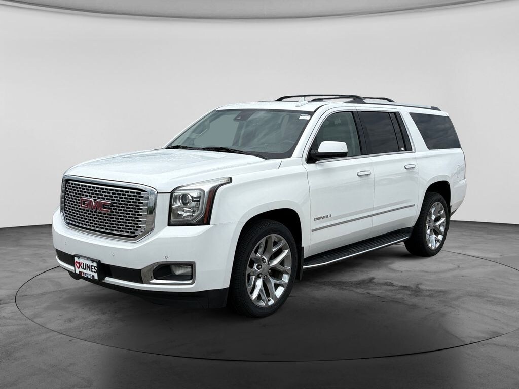 Used 2017 GMC Yukon XL Denali SUV