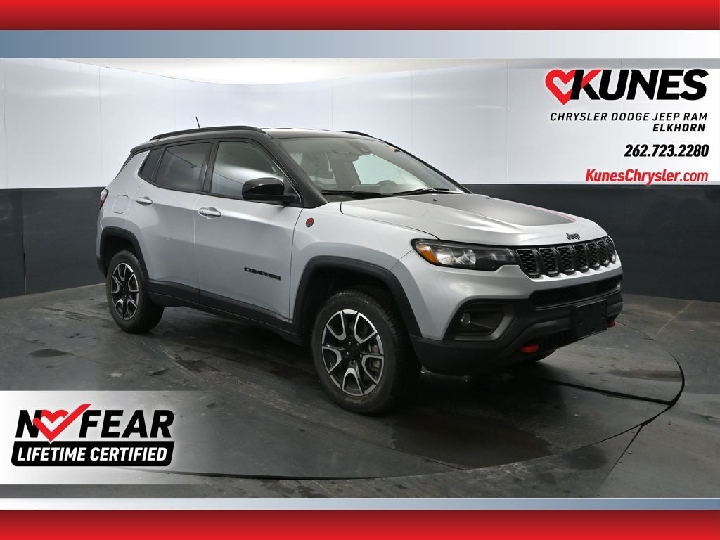Used 2024 Jeep Compass Trailhawk SUV