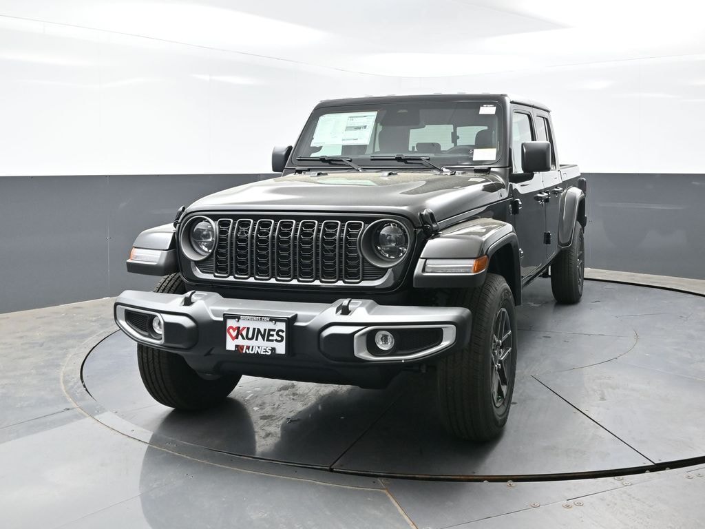 New 2026 Jeep Gladiator Sport S Pickup