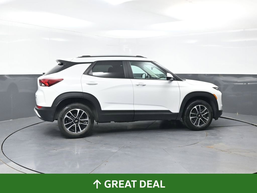 Used 2025 Chevrolet Trailblazer LT SUV
