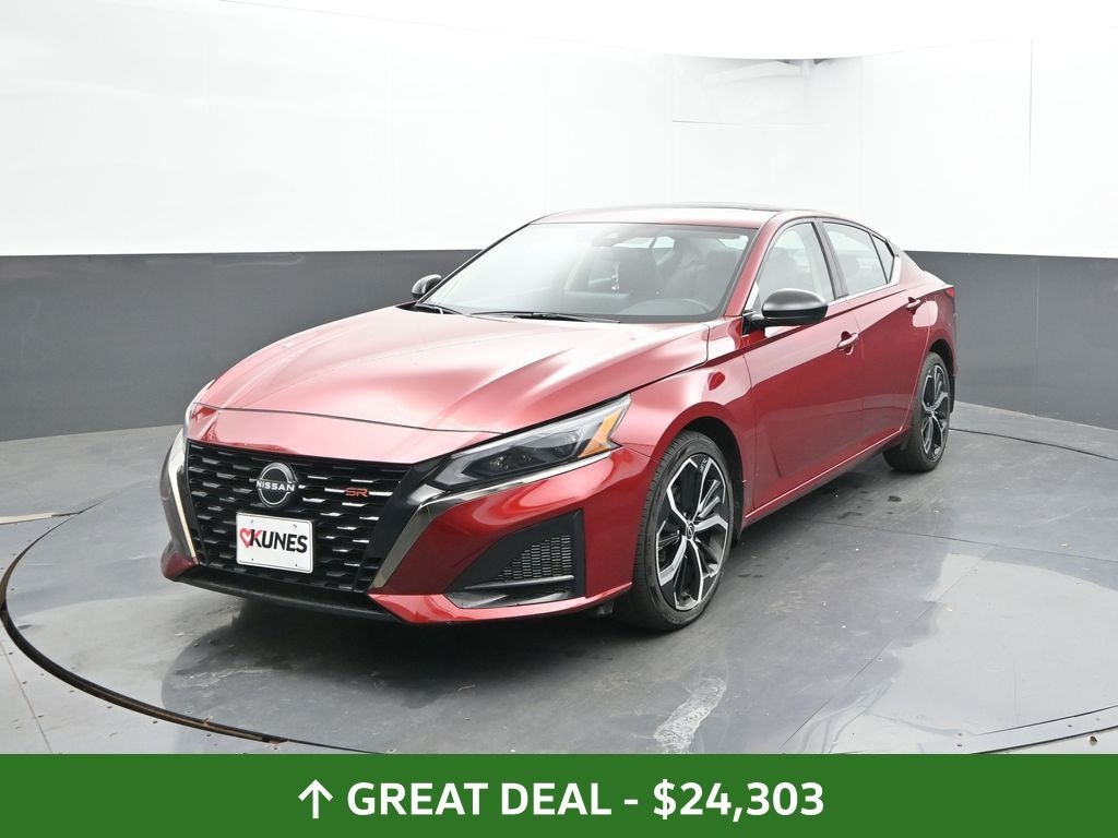 Used 2024 Nissan Altima 2.5 SR Sedan