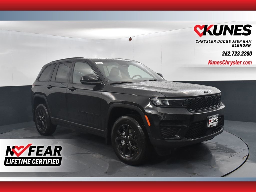 Used 2025 Jeep Grand Cherokee Laredo SUV