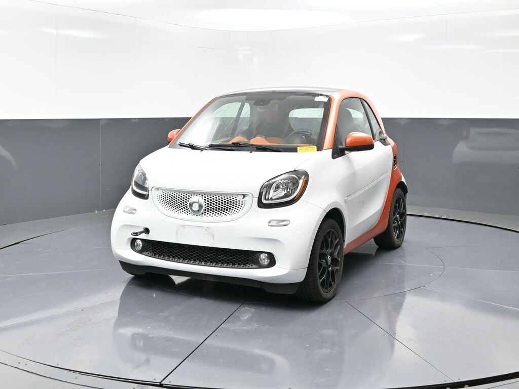 Used 2016 smart fortwo Coupe