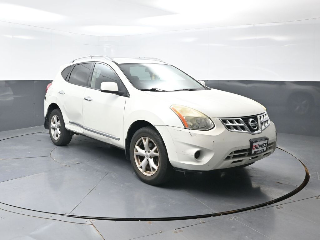 Used 2011 Nissan Rogue SV SUV