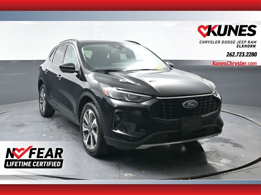 Used 2024 Ford Escape Platinum SUV