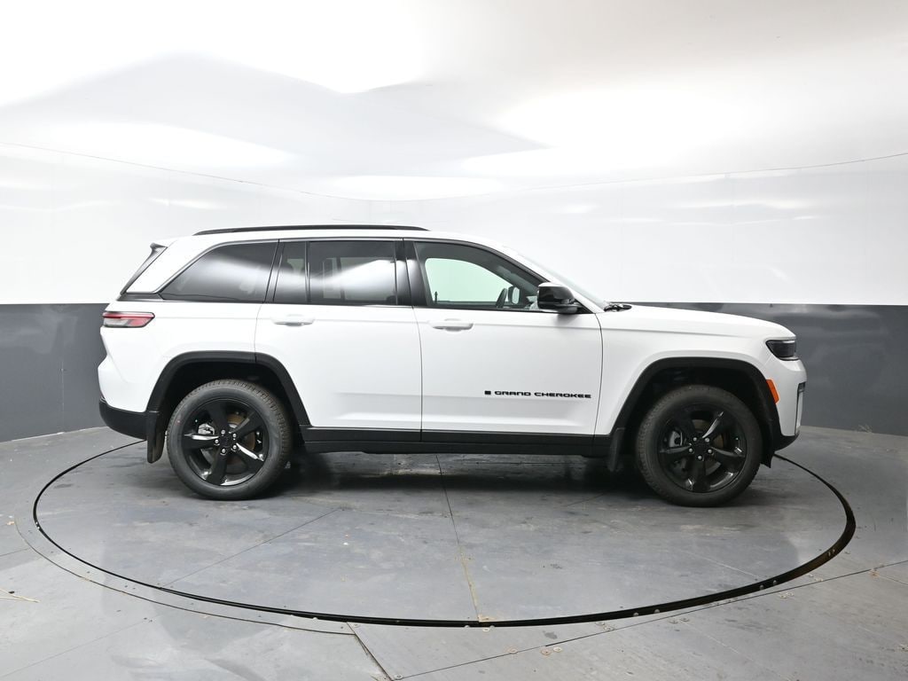 New 2026 Jeep Grand Cherokee Limited Sport Utility