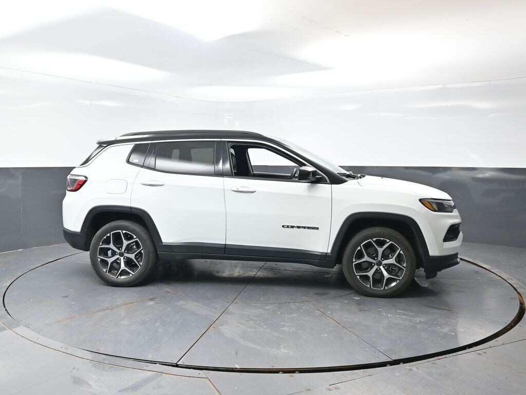 Used 2025 Jeep Compass Limited SUV