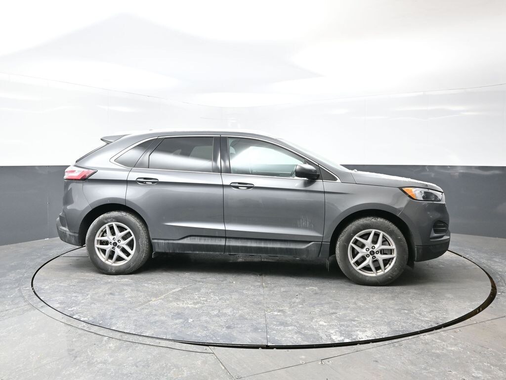 Used 2024 Ford Edge SUV