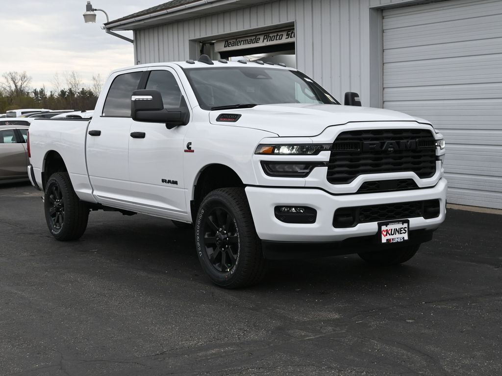 2025 Ram 2500 Big Horn photo 2