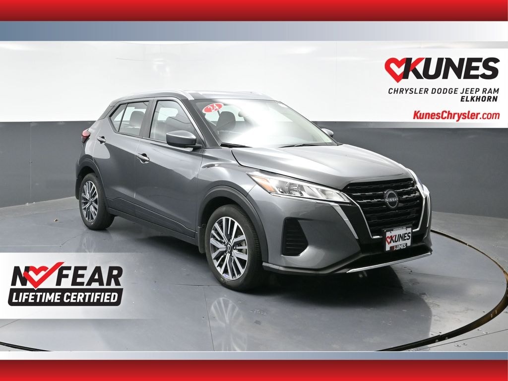 Used 2024 Nissan Kicks SV SUV