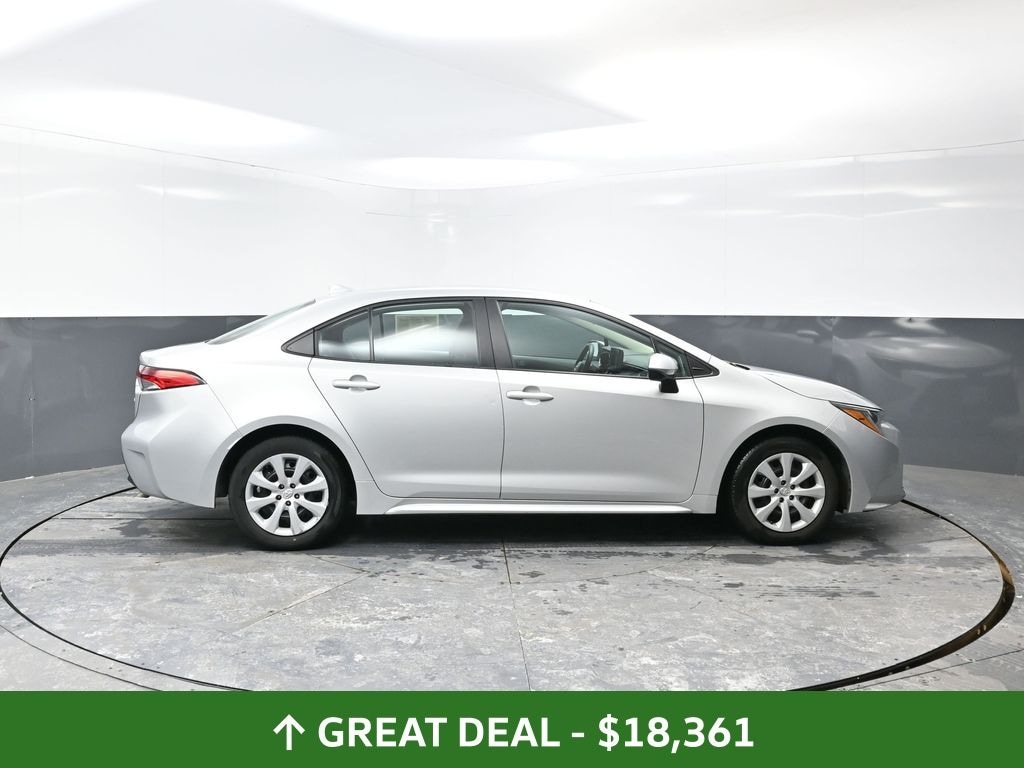 Used 2024 Toyota Corolla LE Sedan