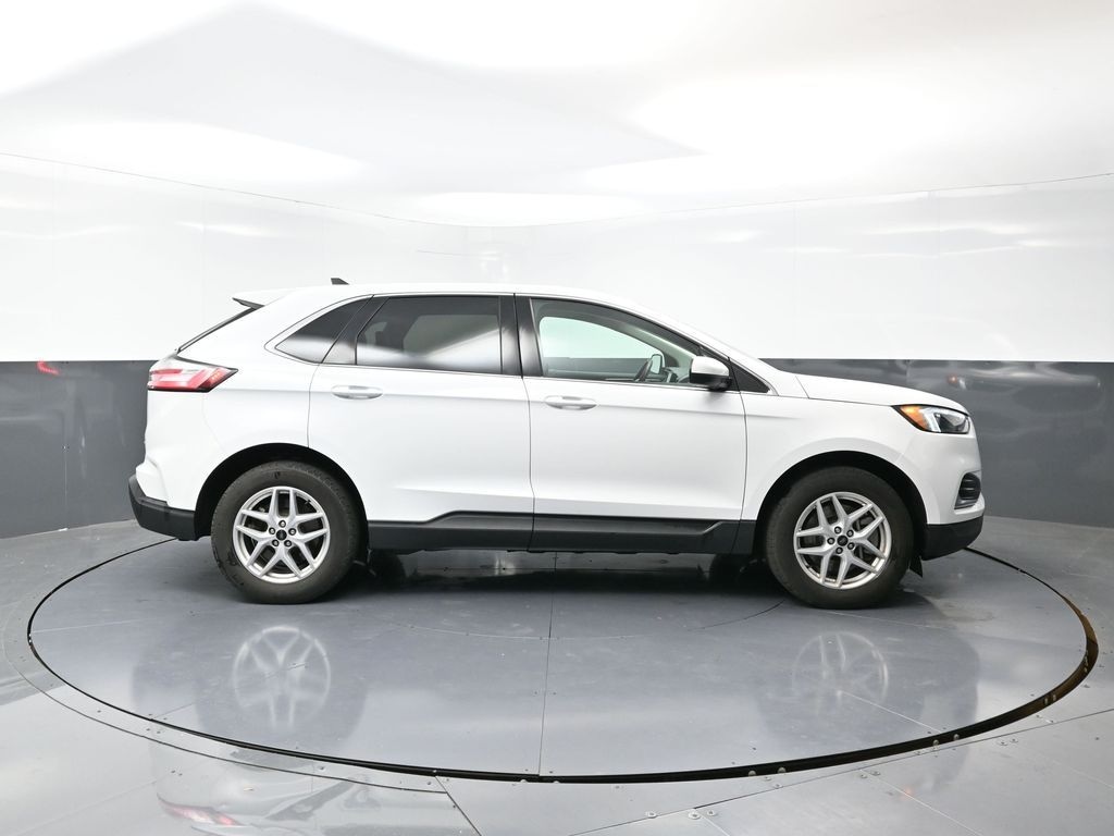 Used 2024 Ford Edge  SUV