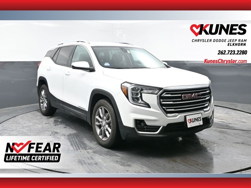 Used 2024 GMC Terrain SLT SUV