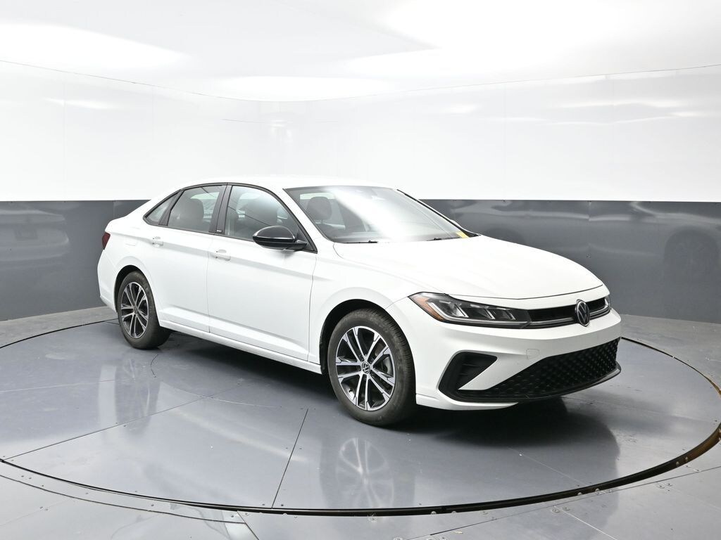 Used 2025 Volkswagen Jetta 1.5T Sport Sedan