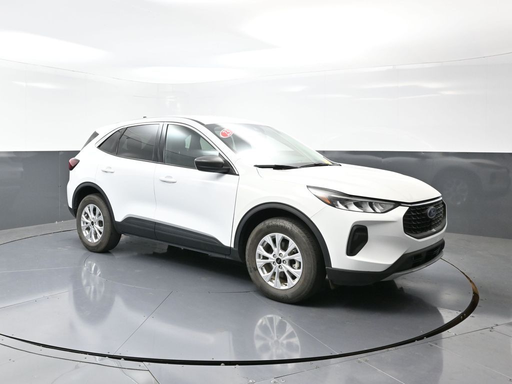 2023 Ford Escape Active photo 3
