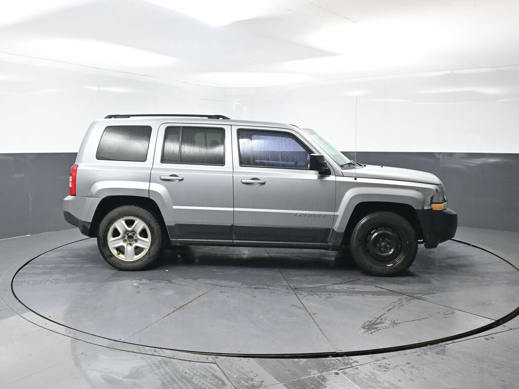 Used 2017 Jeep Patriot Sport FWD SUV