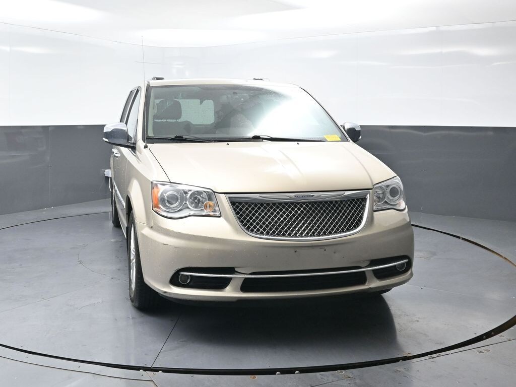 Used 2015 Chrysler Town & Country Limited Platinum Van
