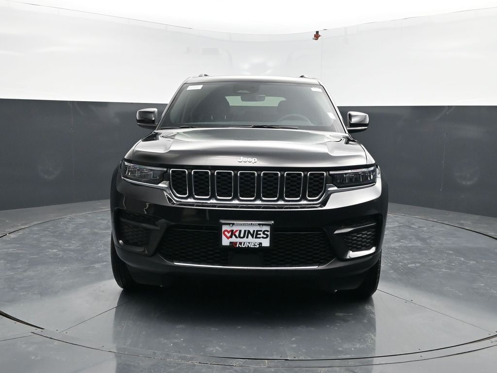 New 2026 Jeep Grand Cherokee Laredo X Sport Utility