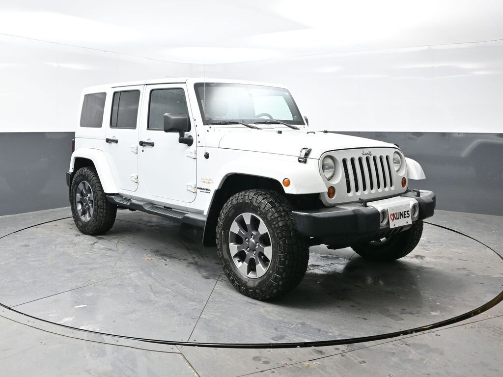Used 2013 Jeep Wrangler Unlimited Sahara SUV