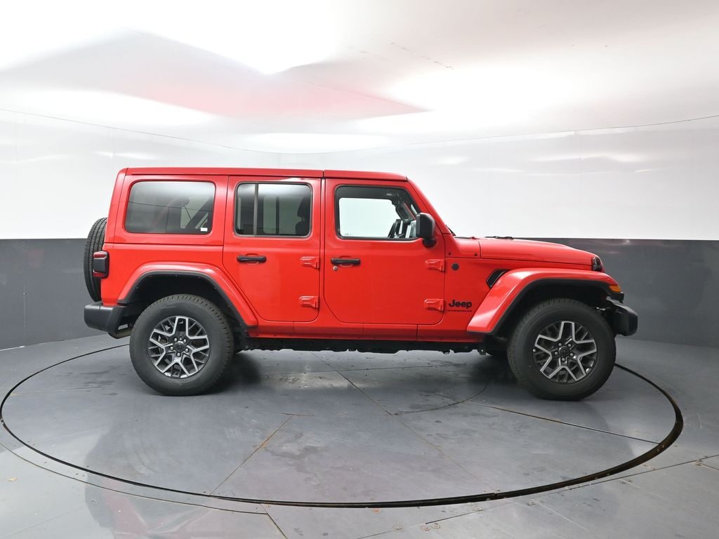 Used 2025 Jeep Wrangler Sahara SUV