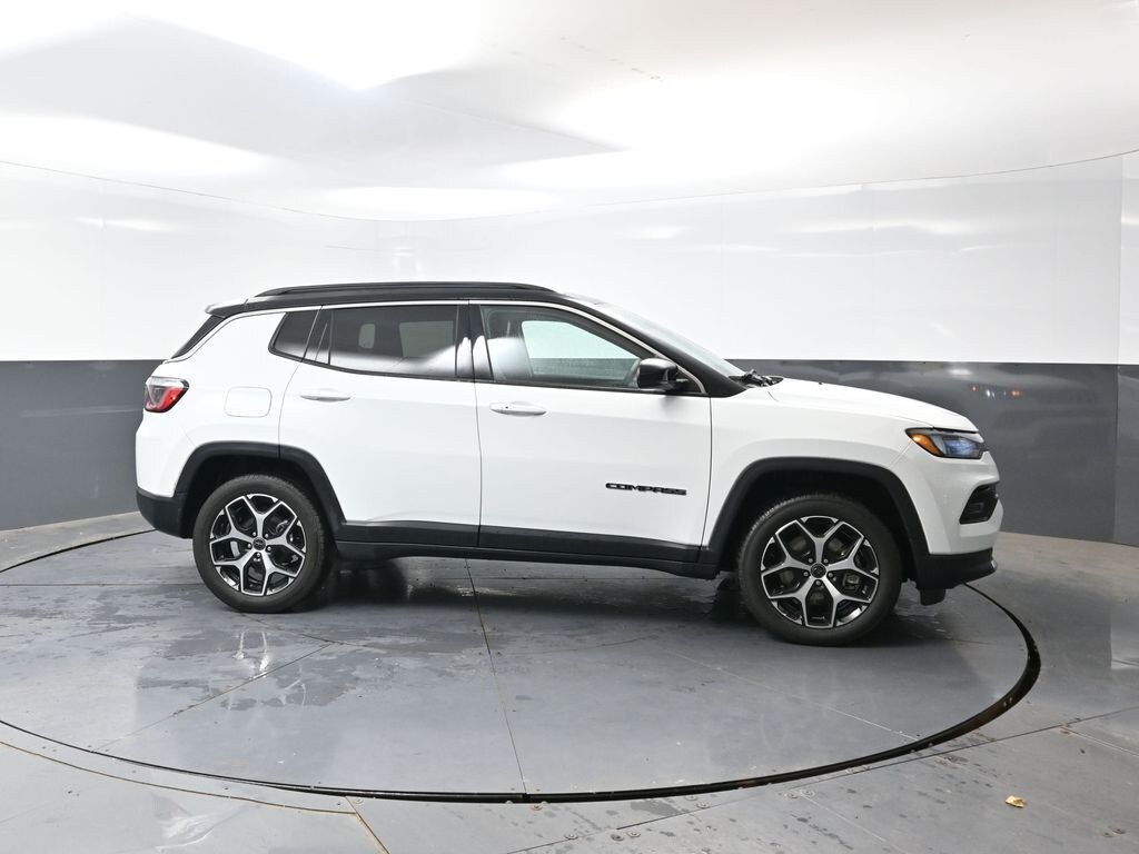 Used 2025 Jeep Compass Limited SUV