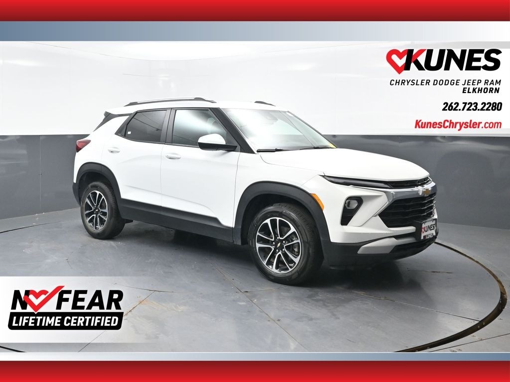 Used 2025 Chevrolet Trailblazer LT SUV