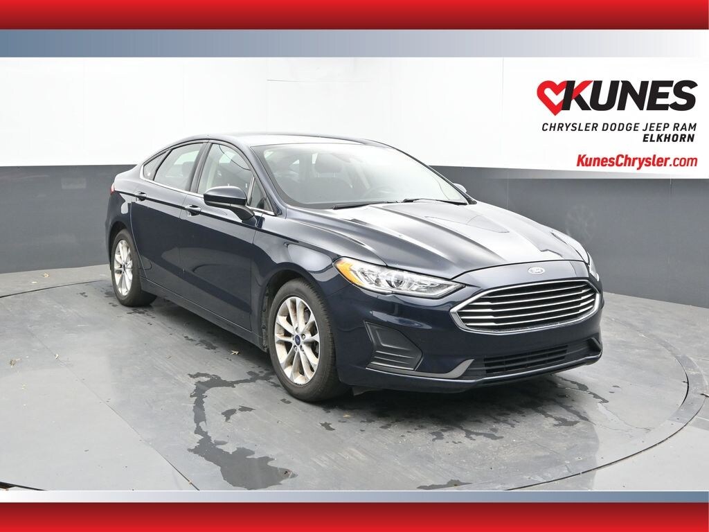 Used 2020 Ford Fusion SE Sedan