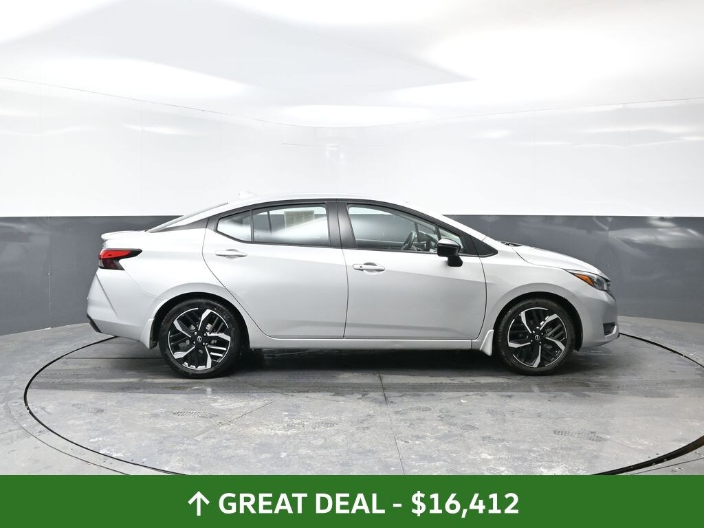 Used 2023 Nissan Versa 1.6 SR Sedan