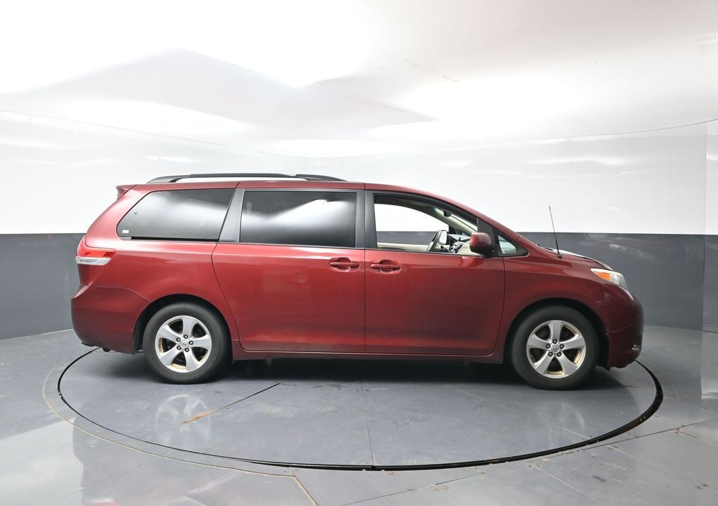 Used 2013 Toyota Sienna LE V6 8 Passenger Van