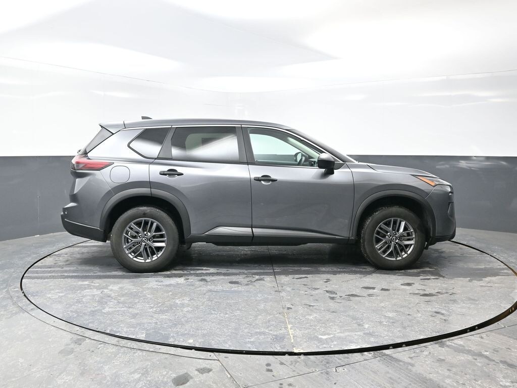 Used 2024 Nissan Rogue S SUV