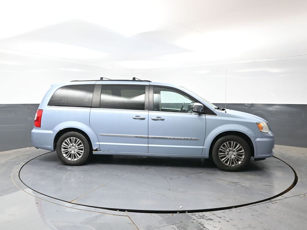 Used 2013 Chrysler Town & Country Touring-L Van LWB Passenger Van