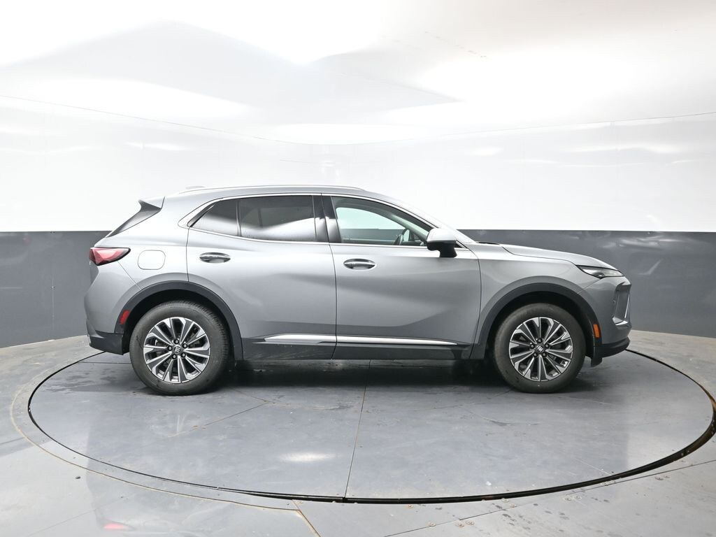 Used 2024 Buick Envision Preferred SUV
