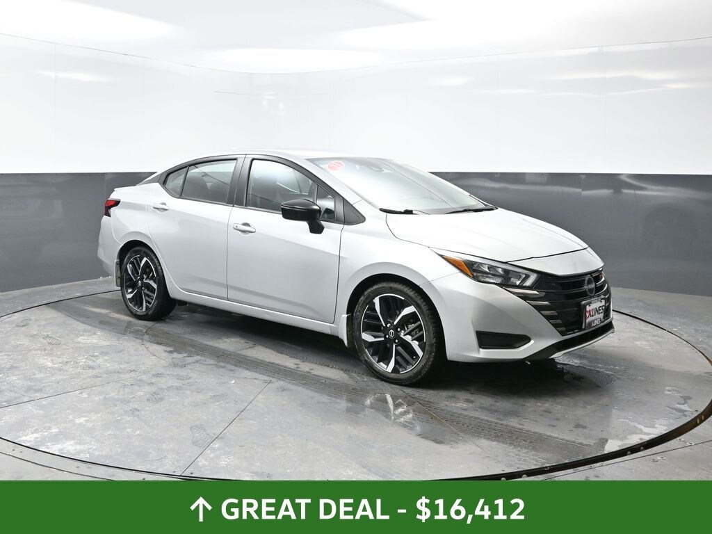 Used 2023 Nissan Versa 1.6 SR Sedan
