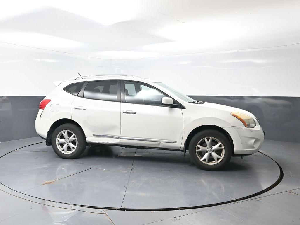 Used 2011 Nissan Rogue SV with VIN JN8AS5MT6BW187765 for sale in Delavan, WI