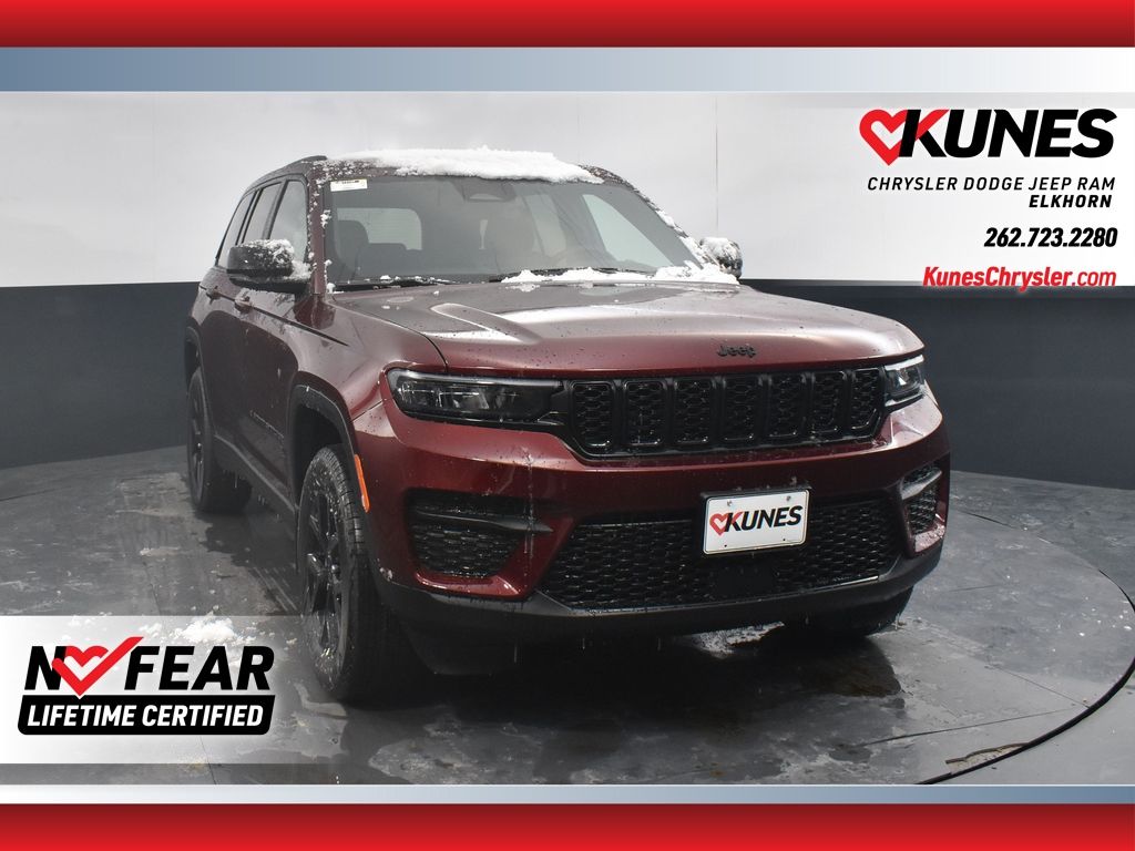 2025 Jeep Grand Cherokee Altitude X 4x4's photo