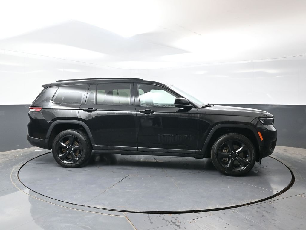 Used 2024 Jeep Grand Cherokee L Laredo SUV