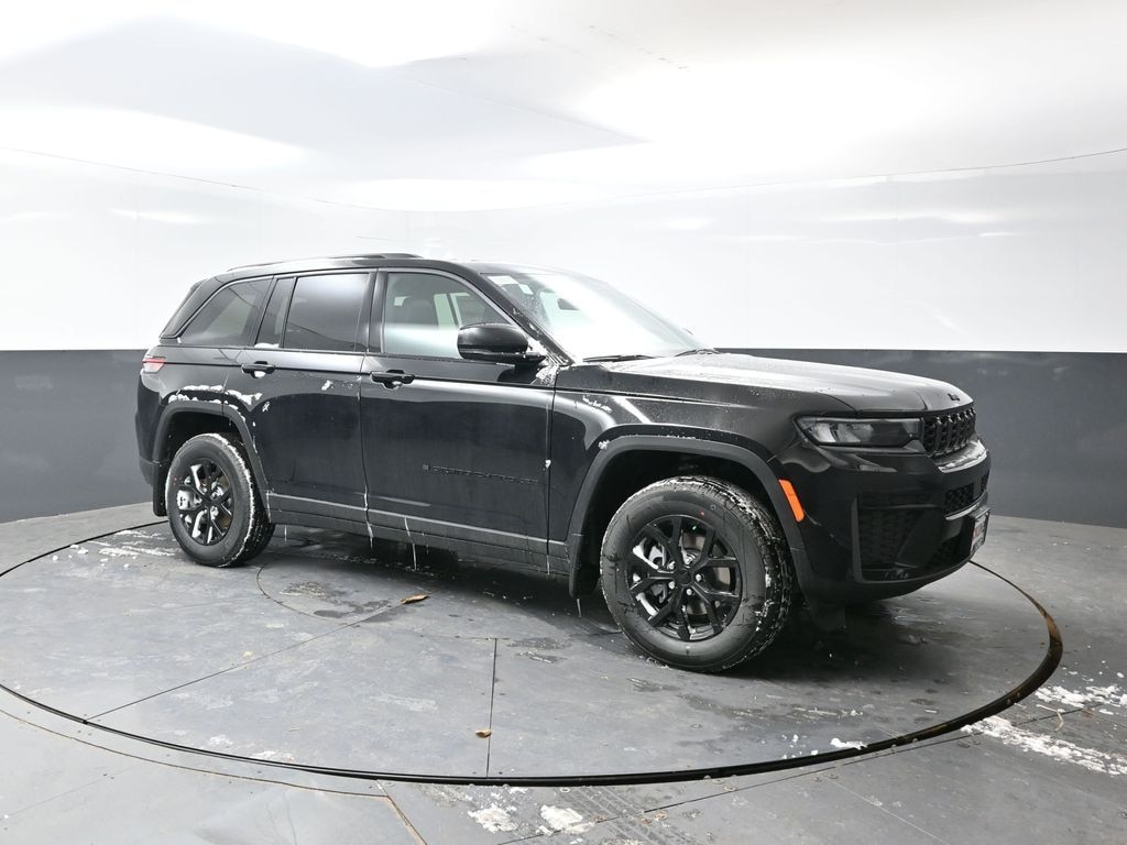 New 2026 Jeep Grand Cherokee Altitude Sport Utility