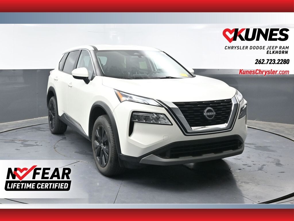 Used 2023 Nissan Rogue SV SUV