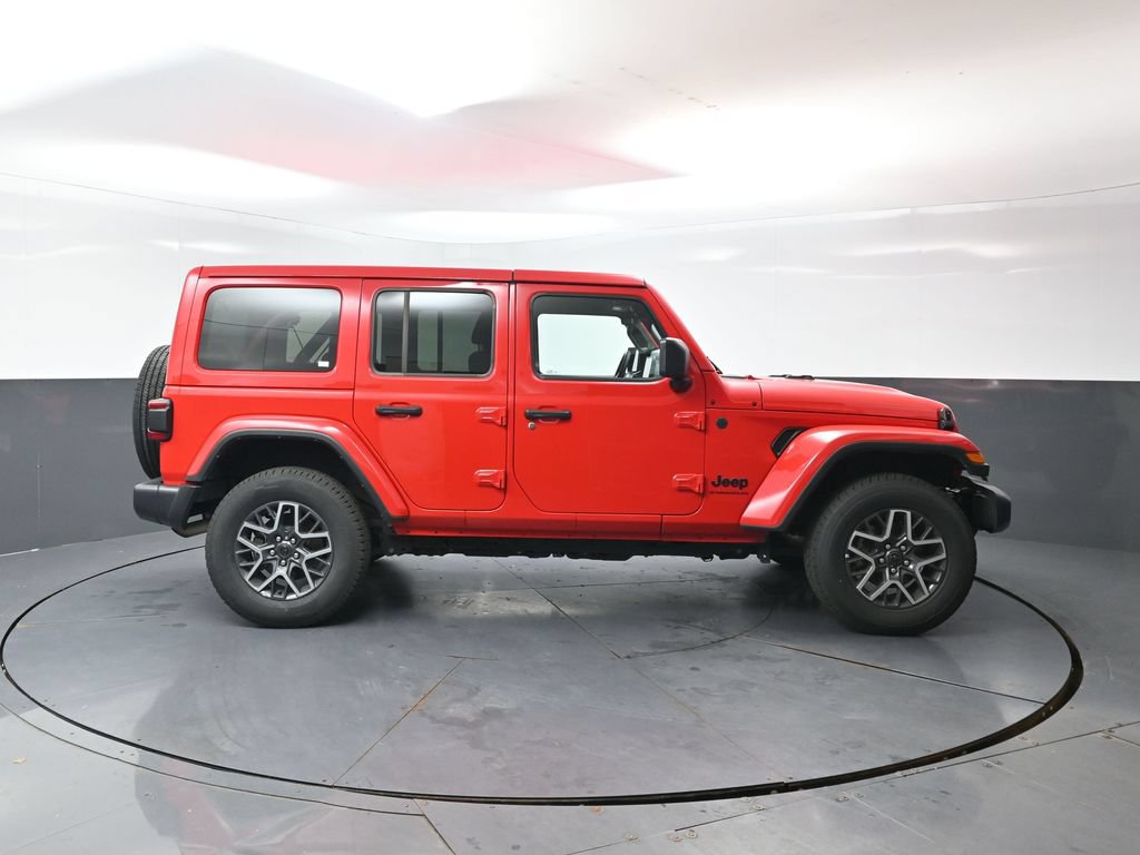 Used 2025 Jeep Wrangler Sahara SUV