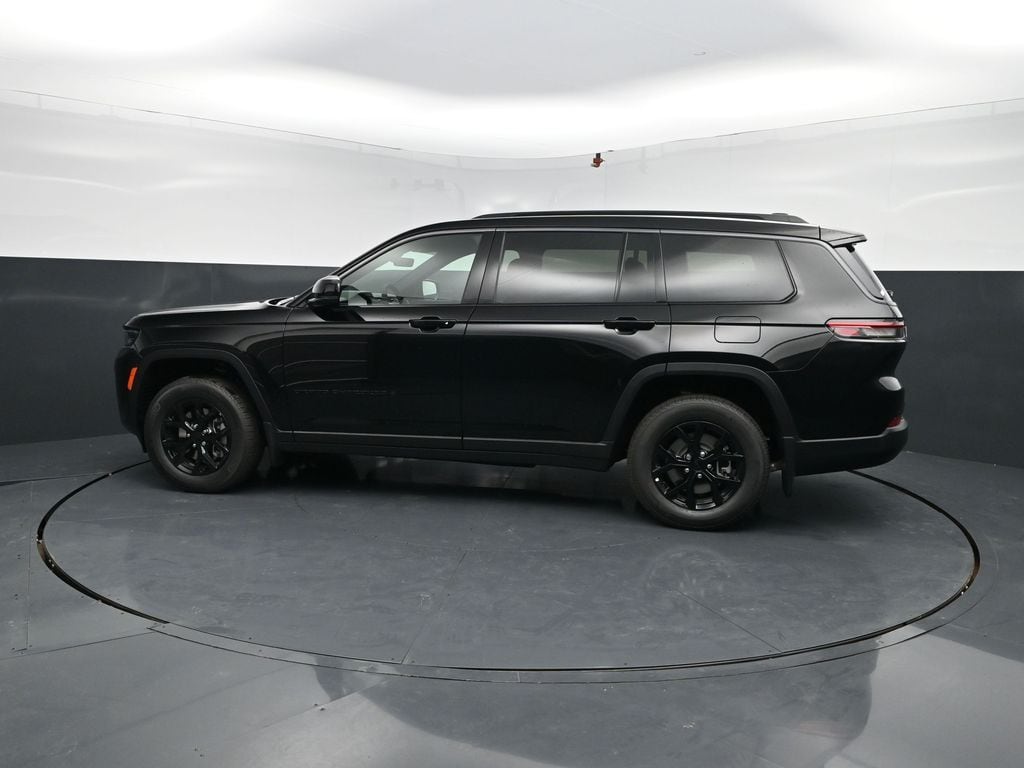 New 2026 Jeep Grand Cherokee L Laredo Sport Utility