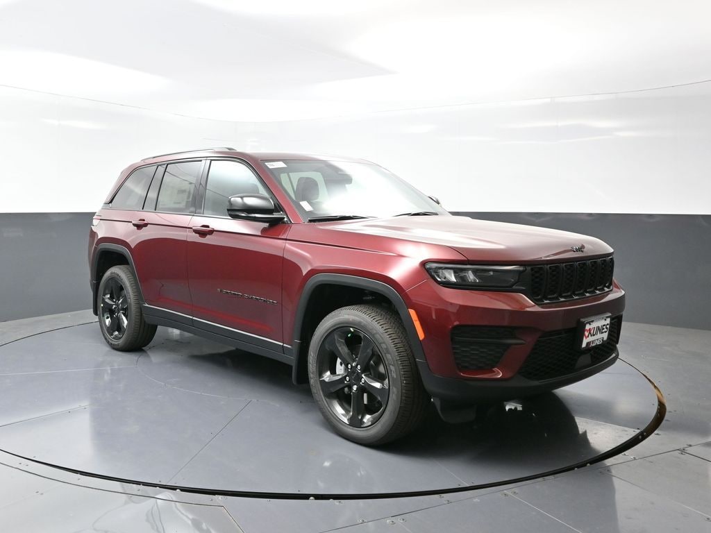 New 2025 Jeep Grand Cherokee Altitude X Sport Utility