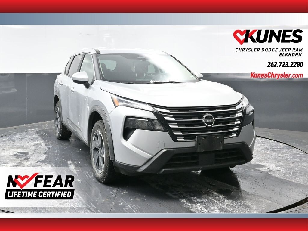 Used 2024 Nissan Rogue SV SUV