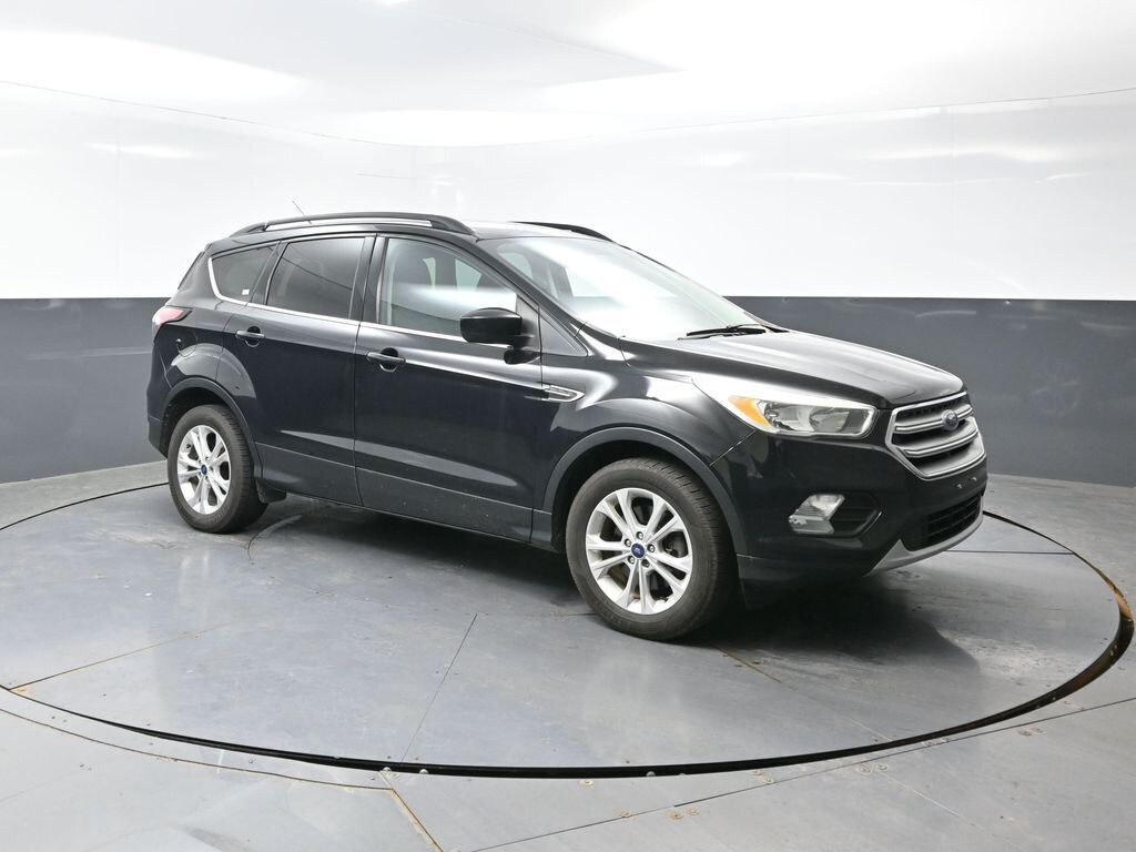 Used 2017 Ford Escape SE SUV