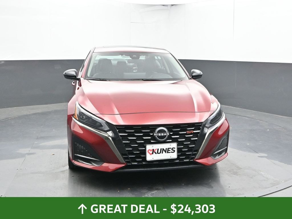 Used 2024 Nissan Altima 2.5 SR Sedan